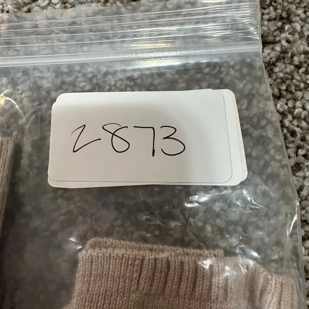 H&M Women's Cashmere-Blend Sweater Size M In Light Beige Melange - Picture 12 of 12